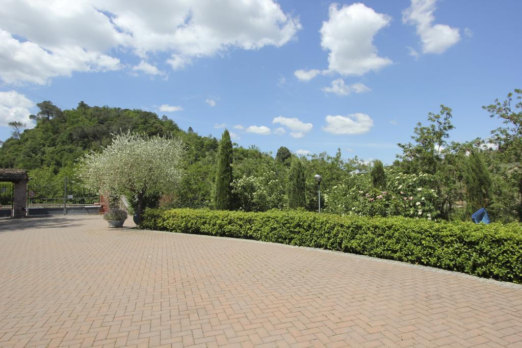 Rocca Palazzaccio Hotel Tavarnuzze Buitenkant foto