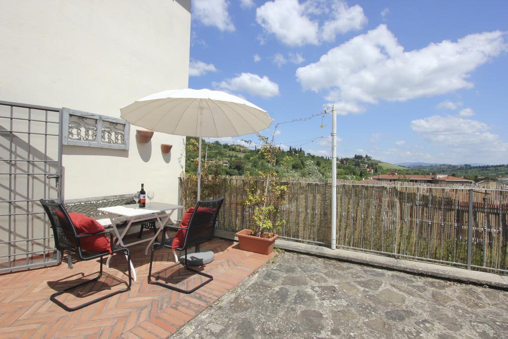 Rocca Palazzaccio Hotel Tavarnuzze Buitenkant foto