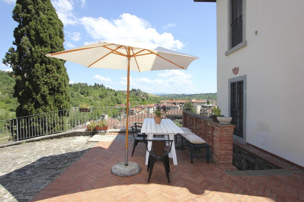Rocca Palazzaccio Hotel Tavarnuzze Buitenkant foto