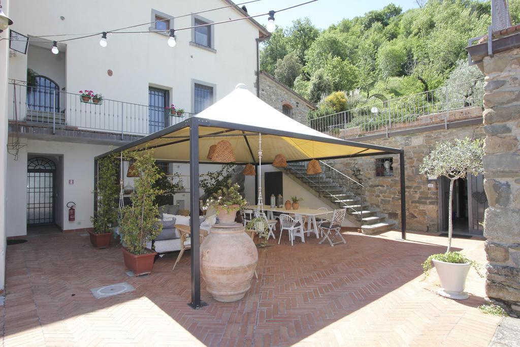 Rocca Palazzaccio Hotel Tavarnuzze Buitenkant foto