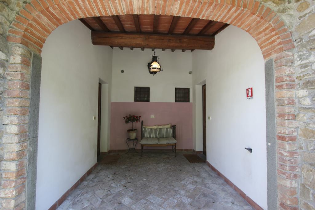 Rocca Palazzaccio Hotel Tavarnuzze Buitenkant foto