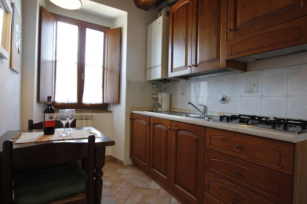 Rocca Palazzaccio Hotel Tavarnuzze Buitenkant foto